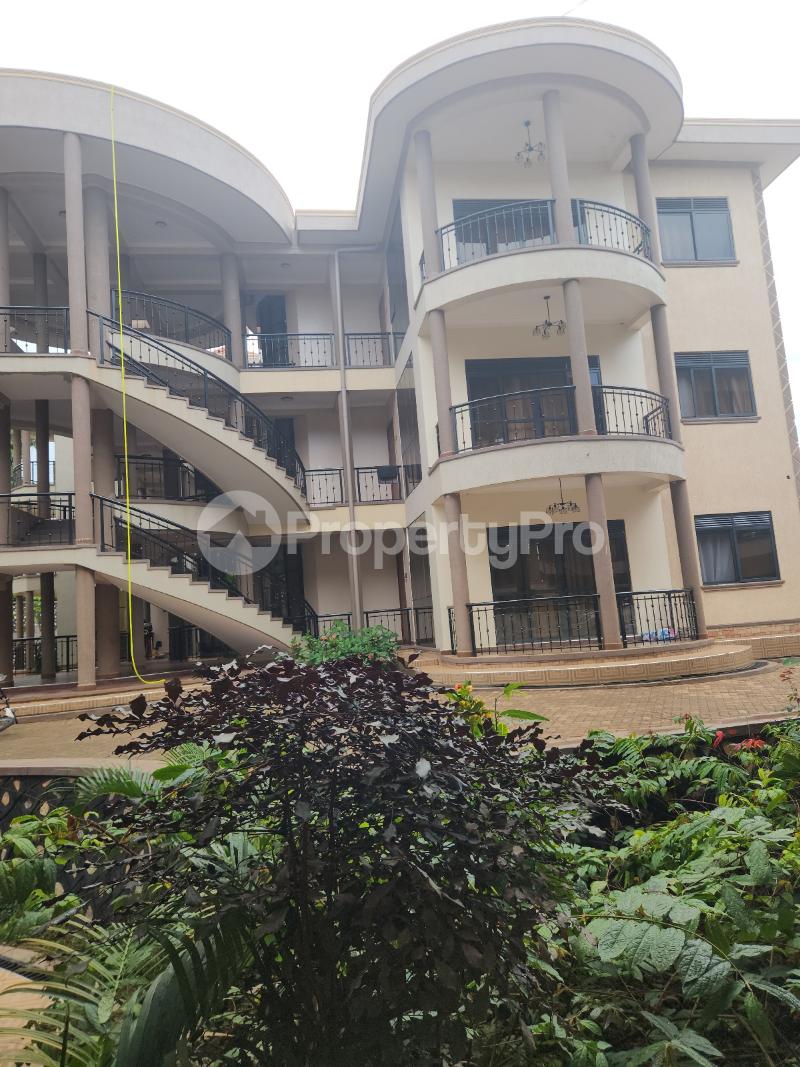 3 bedroom Apartment for rent Lukuli road Makindye Kampala Central - 0