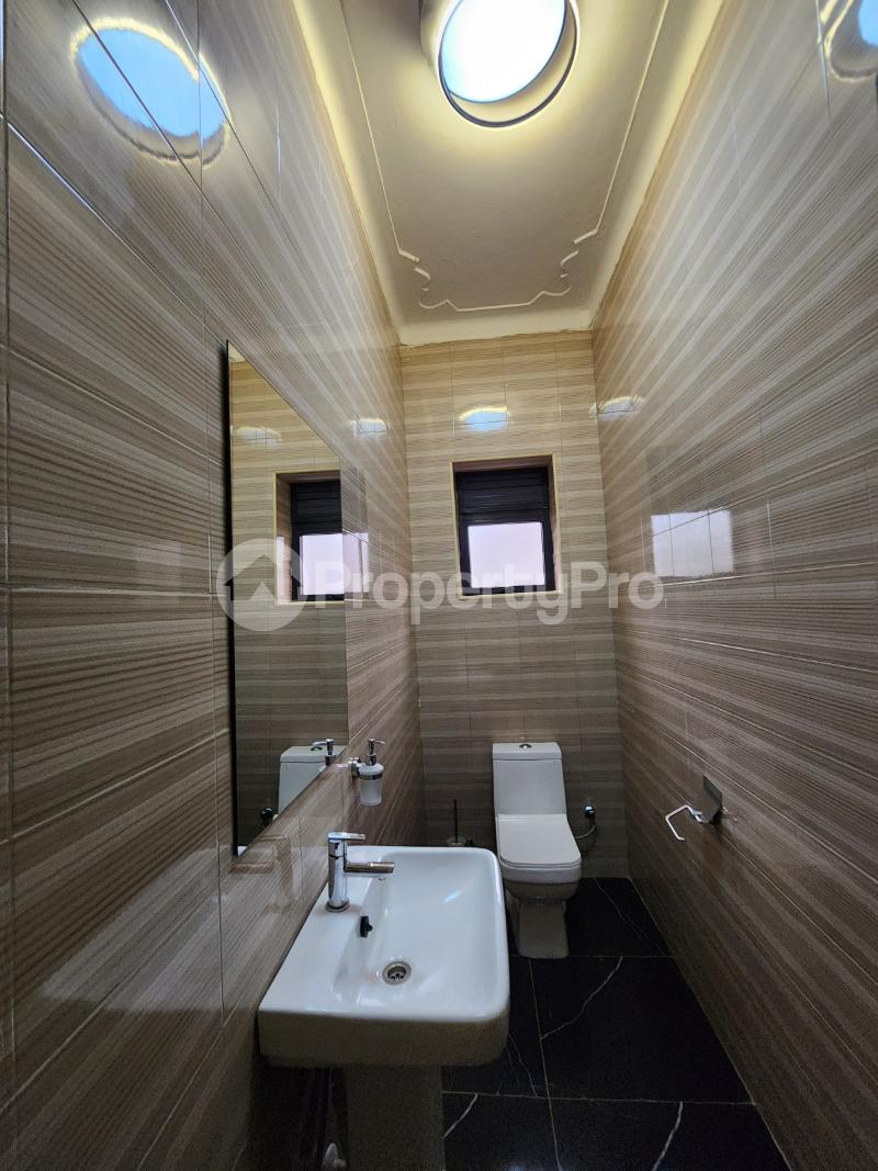 3 bedroom Apartment for rent Lukuli road Makindye Kampala Central - 3