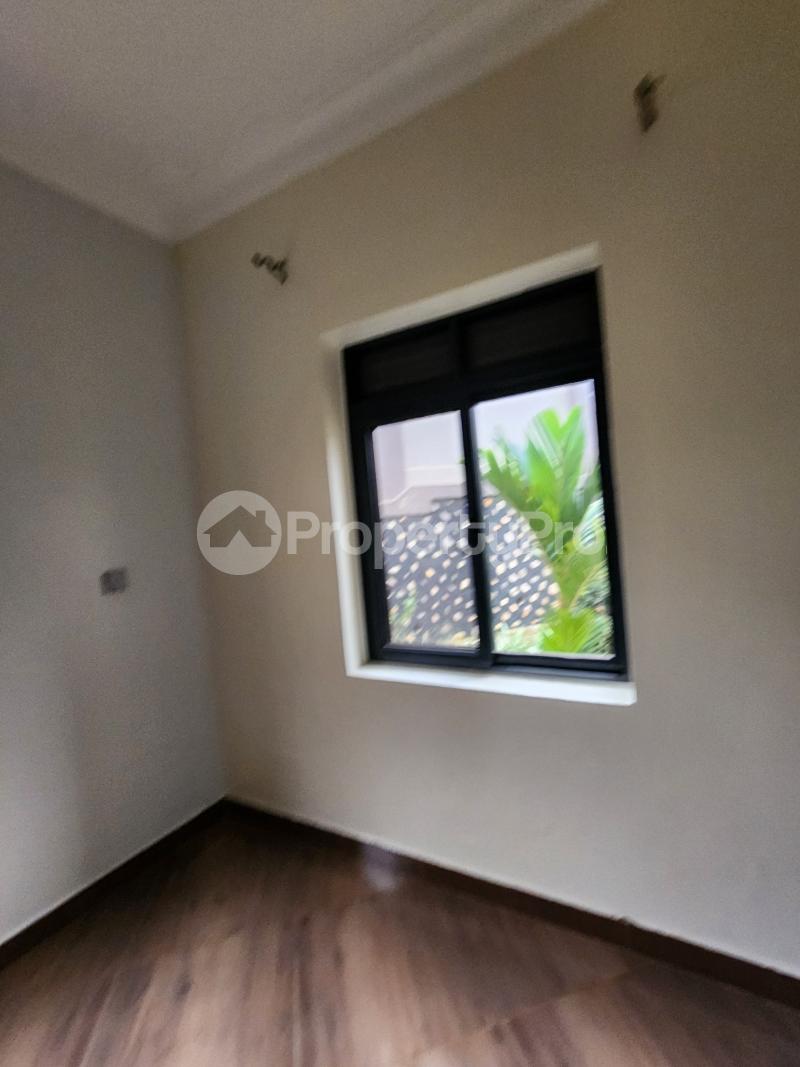 3 bedroom Apartment for rent Lukuli road Munyonyo Kampala Central - 5