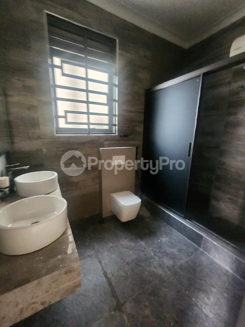 3 bedroom Apartment for rent Lukuli road Munyonyo Kampala Central - 3