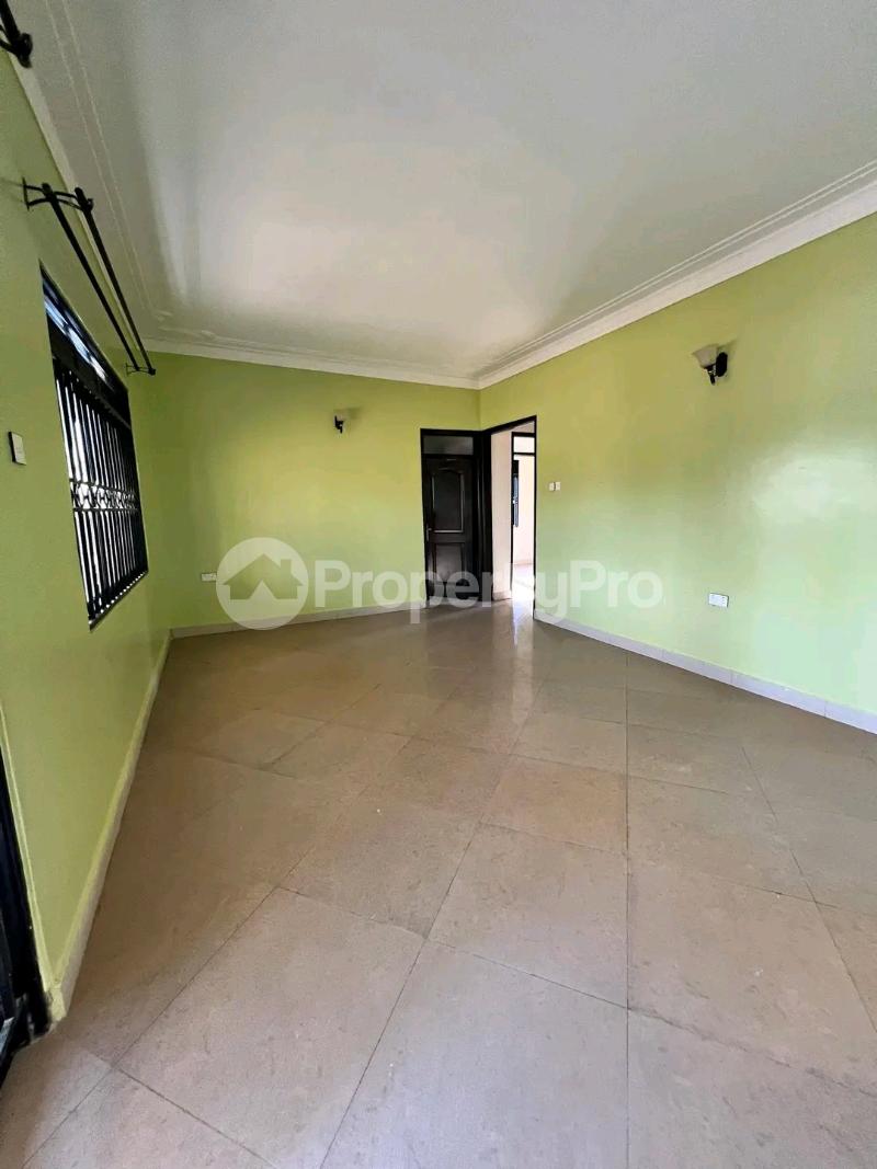 2 bedroom Bungalow Apartment for rent Mutundwe  Mengo Kampala Central - 3