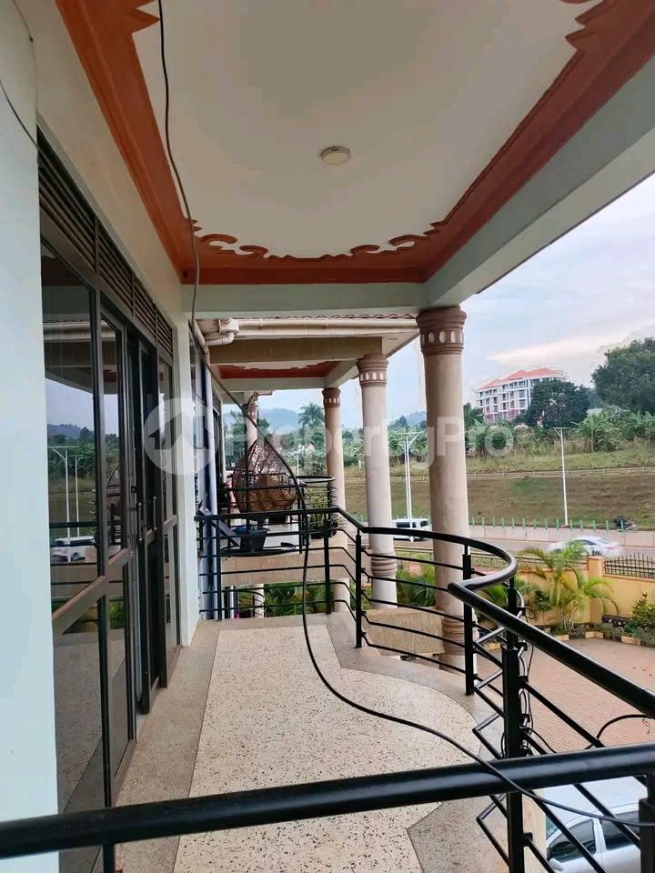 2 bedroom Apartment Block Apartment for rent Mutungo Kampala Central - 2
