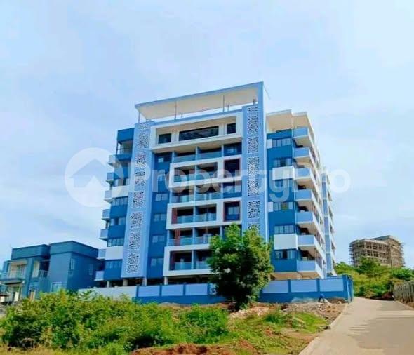 2 bedroom Apartment Block Apartment for rent Mutungo road Kampala Central - 8