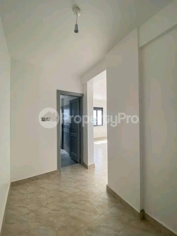 2 bedroom Apartment Block Apartment for rent Mutungo road Kampala Central - 3