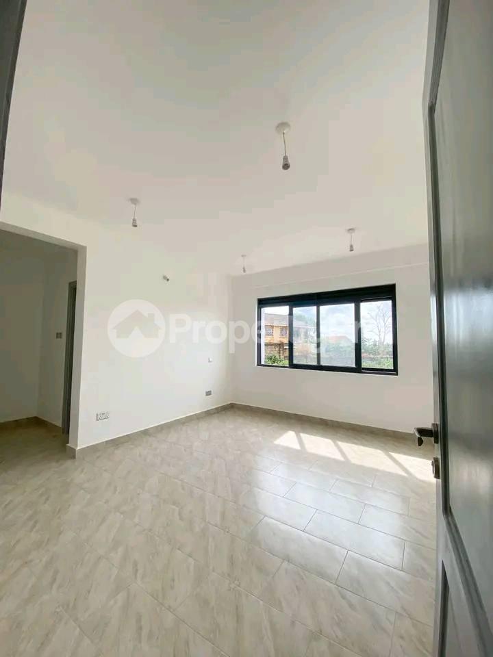 2 bedroom Apartment Block Apartment for rent Mutungo road Kampala Central - 6