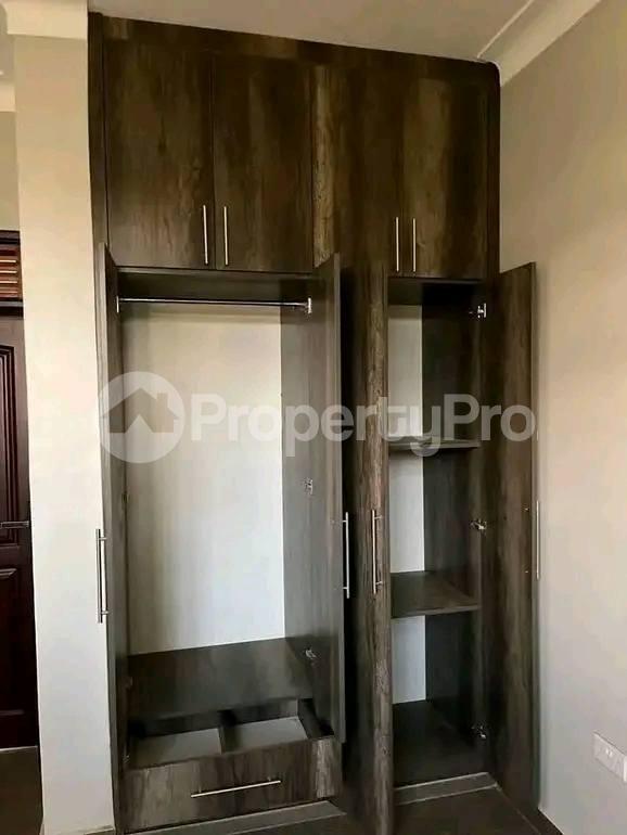 2 bedroom Apartment Block Apartment for rent Mutungo road Kampala Central - 4
