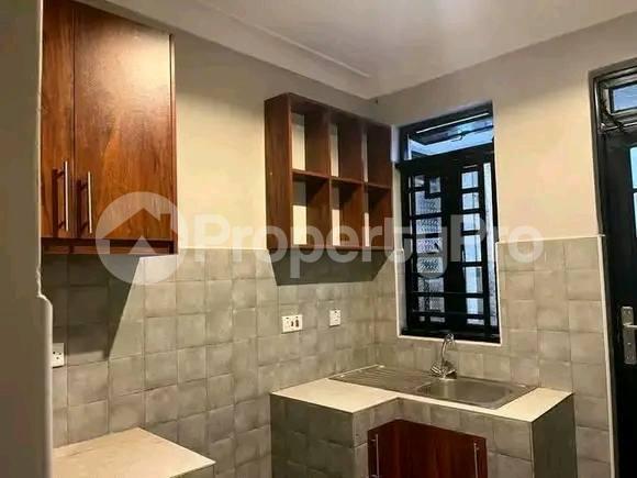 2 bedroom Apartment Block Apartment for rent Mutungo road Kampala Central - 3