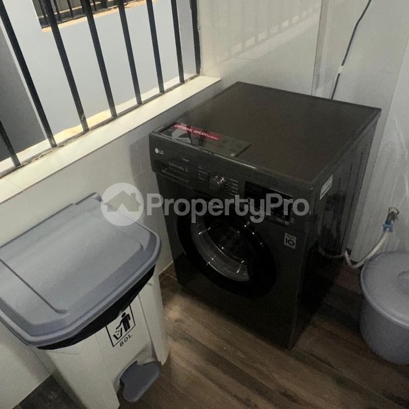 2 bedroom Apartment Block Apartment for rent Mutungo road  Kampala Central - 1