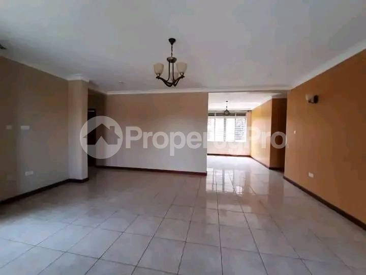 4 bedroom Apartment Block Apartment for rent Mutungo road Kampala Central - 1