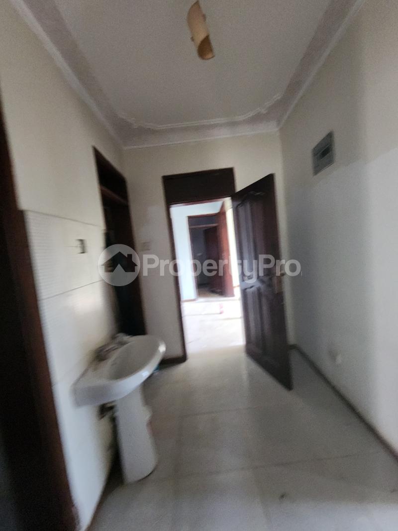 2 bedroom Apartment for rent Muyenga road Makindye Kampala Central - 1