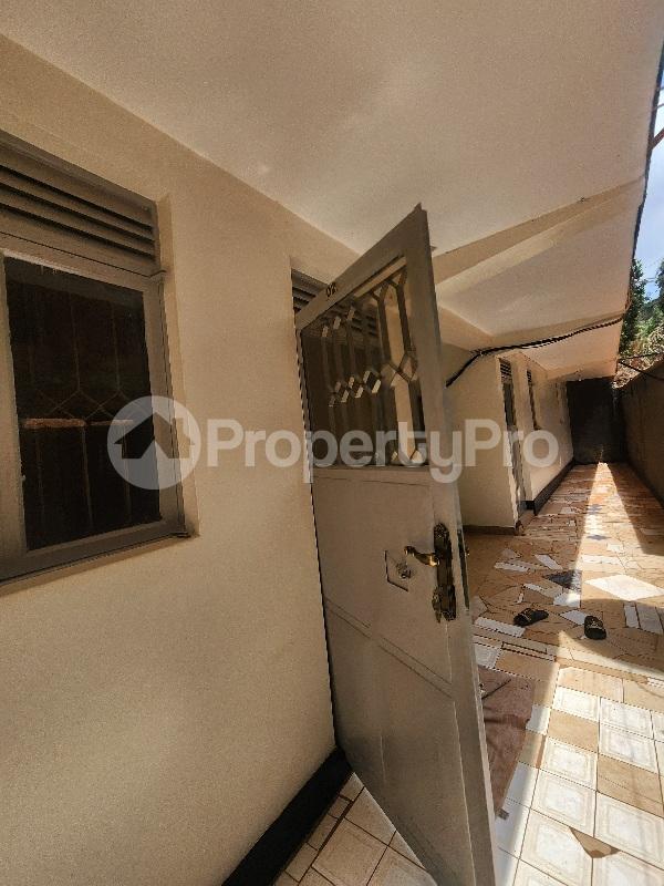 2 bedroom Apartment for rent Tankhill road Makindye Kampala Central - 1