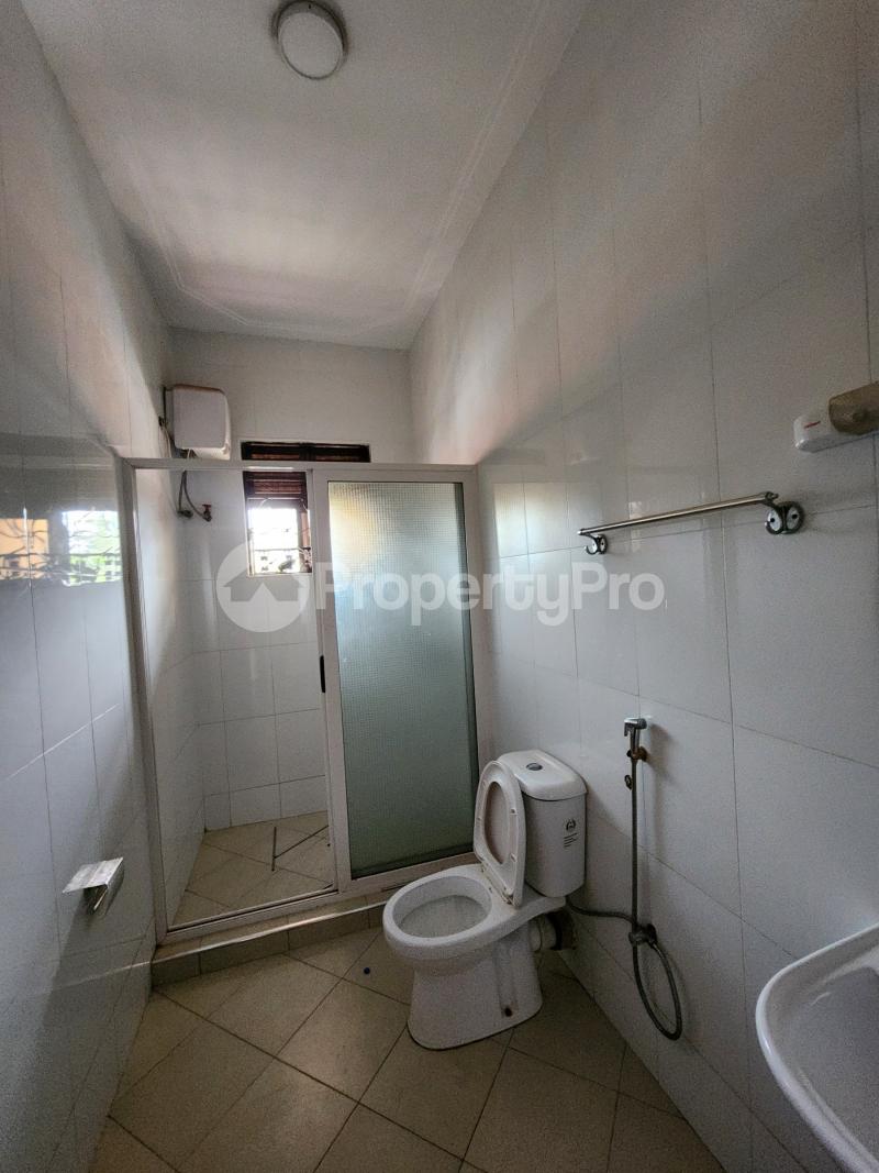 2 bedroom Apartment for rent Muyenga road Makindye Kampala Central - 6