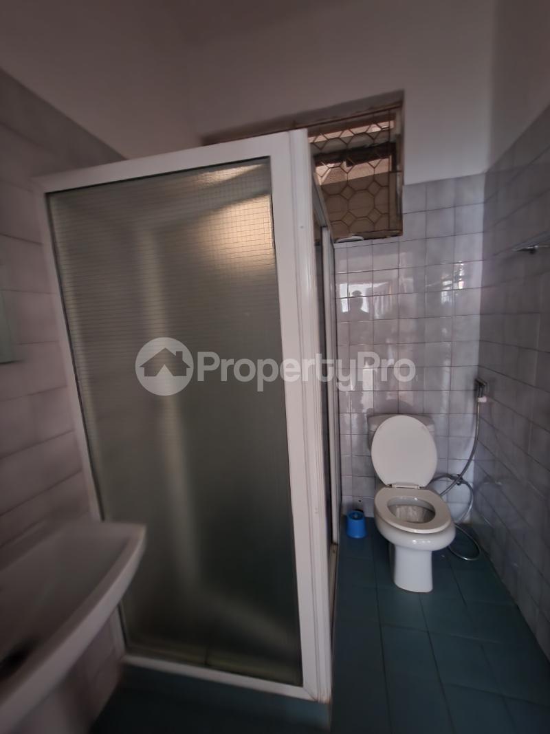 2 bedroom Apartment for rent Tank hill road Makindye Kampala Central - 4