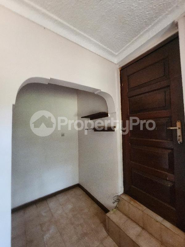 2 bedroom Villa for rent Katuramu road Makindye Kampala Central - 4