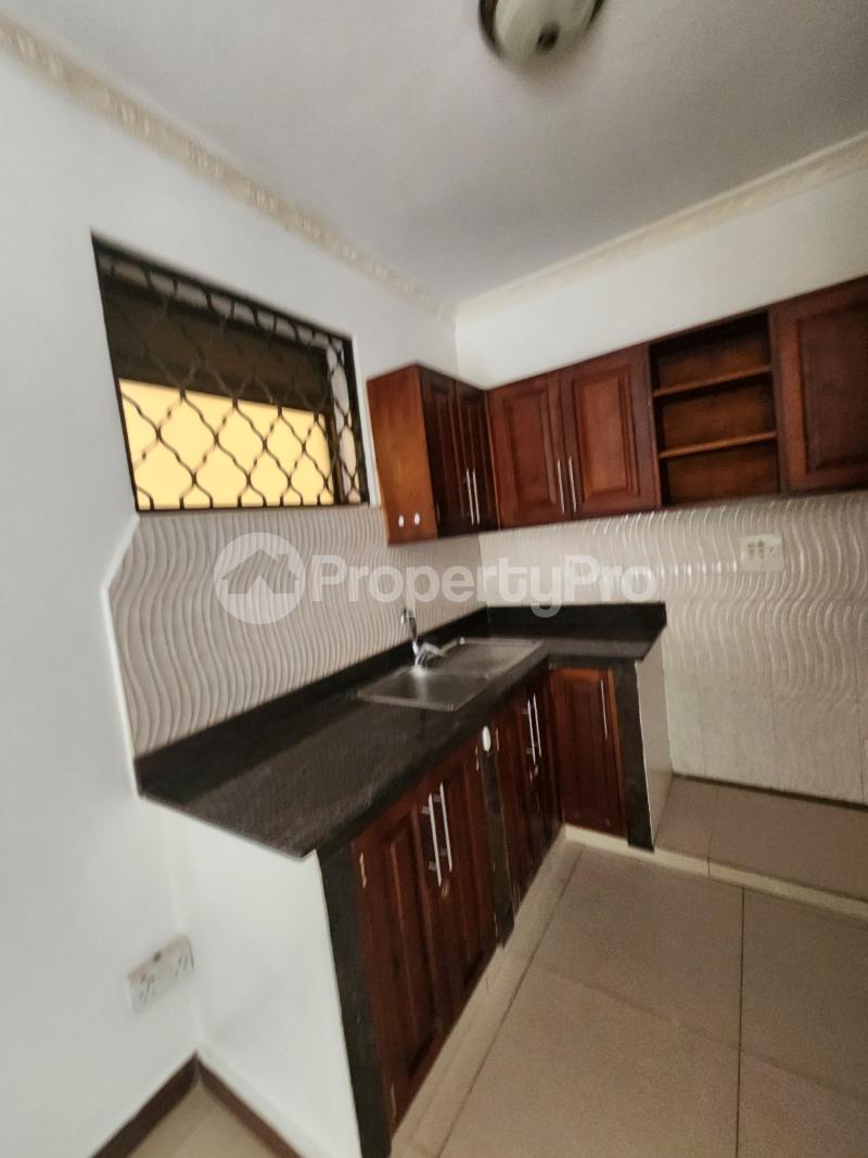 3 bedroom Apartment for rent Tank hill road Makindye Kampala Central - 9