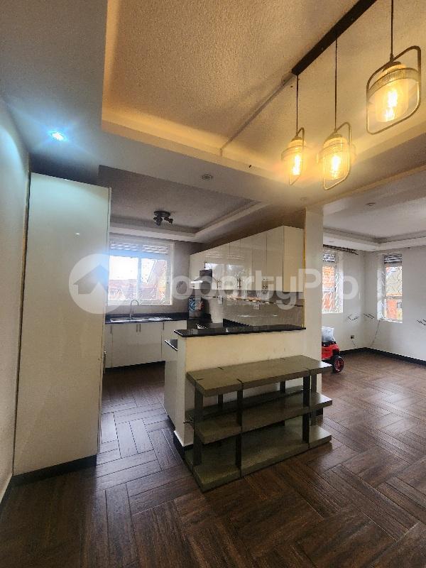 3 bedroom Apartment for rent Muyenga north road Makindye Kampala Central - 2