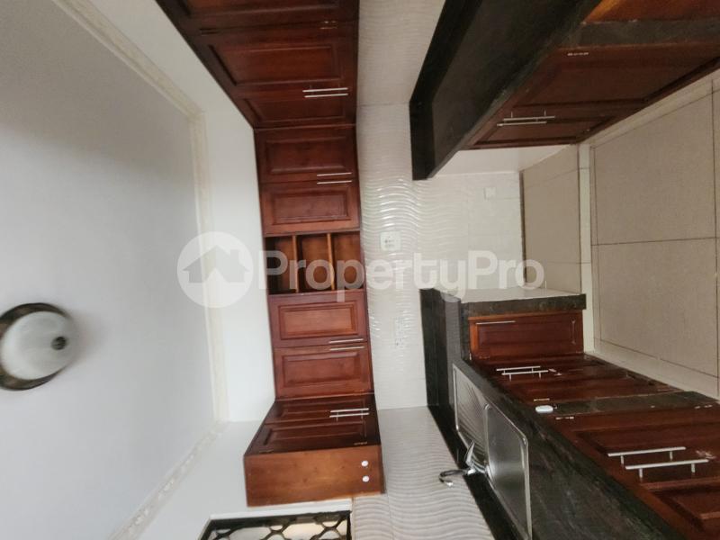 3 bedroom Apartment for rent Tank hill road Makindye Kampala Central - 6