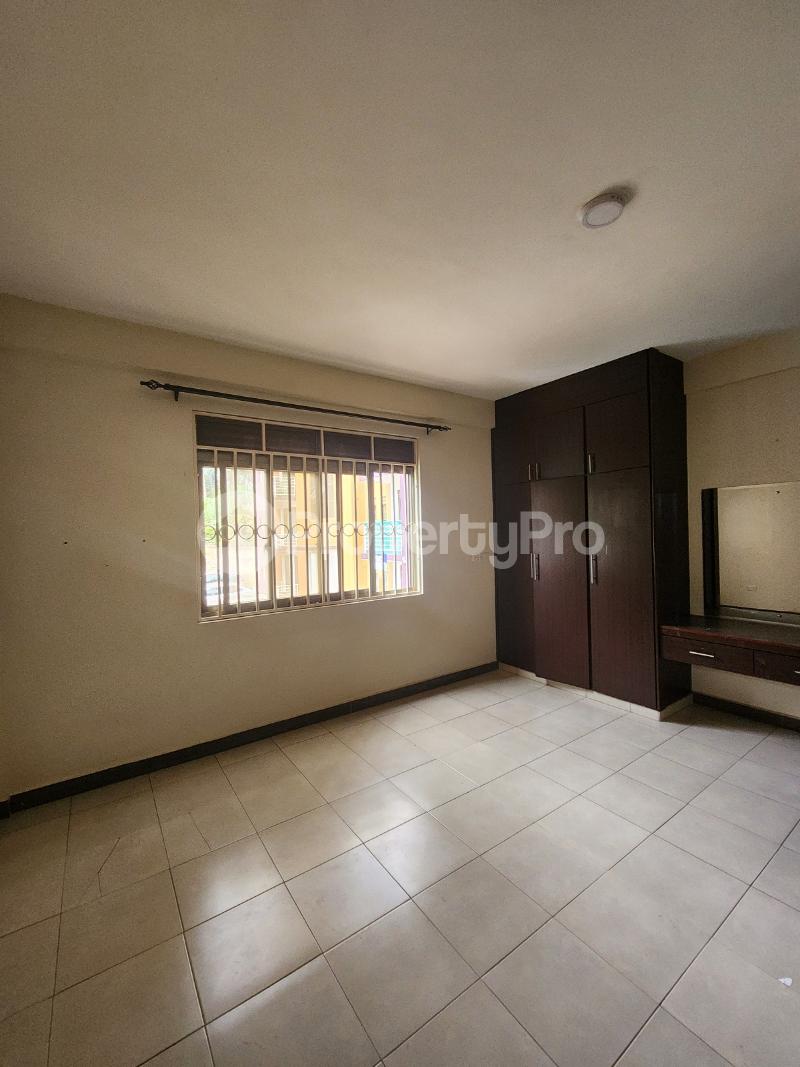 3 bedroom Apartment for rent Zimwe road  Makindye Kampala Central - 2