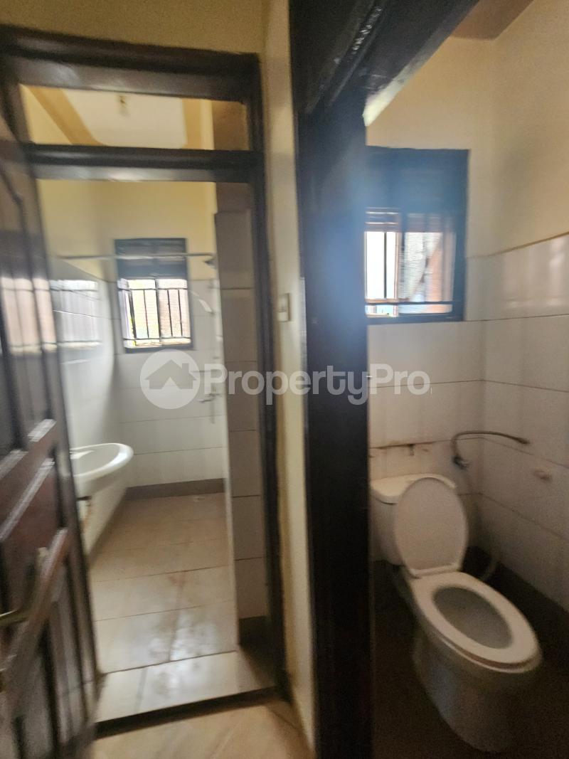 3 bedroom Apartment for rent Kananura road Makindye Kampala Central - 3