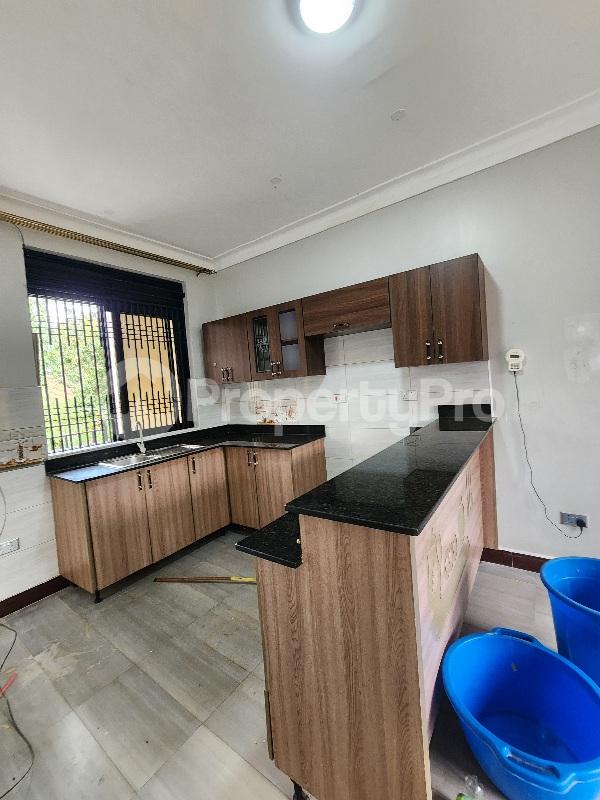 3 bedroom Apartment for rent Tankhill road Makindye Kampala Central - 1