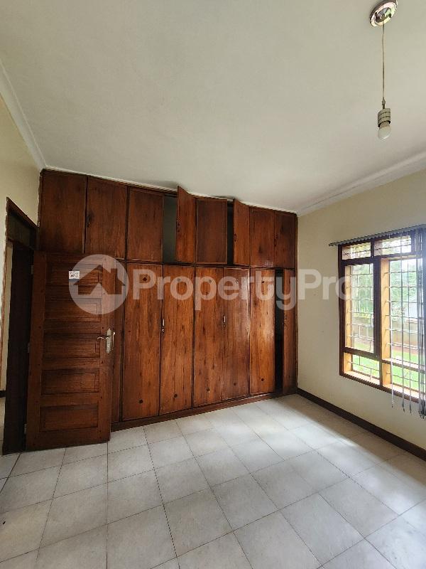 3 bedroom Villa for rent Kironde road Makindye Kampala Central - 3