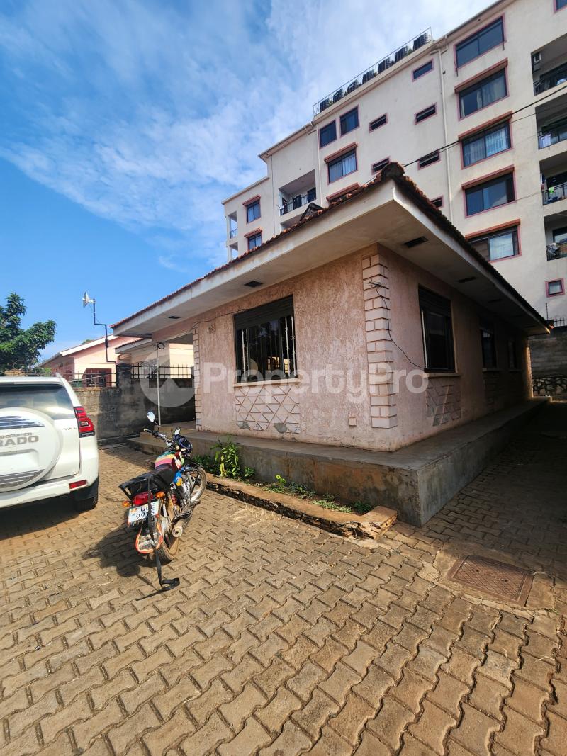3 bedroom Apartment for rent Bukasa road Makindye Kampala Central - 0