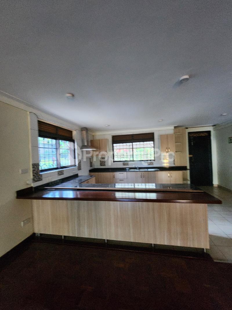 4 bedroom Villa for rent St Barnabas road Makindye Kampala Central - 2