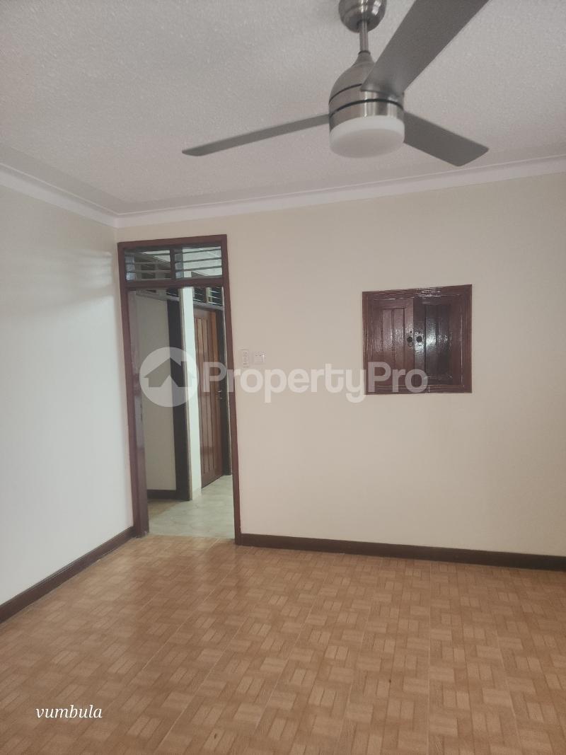 5 bedroom Villa for rent Kironde road Makindye Kampala Central - 4