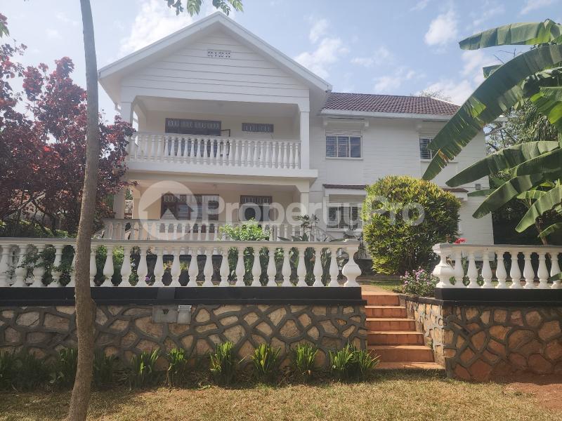 5 bedroom Villa for rent Kironde road Makindye Kampala Central - 0