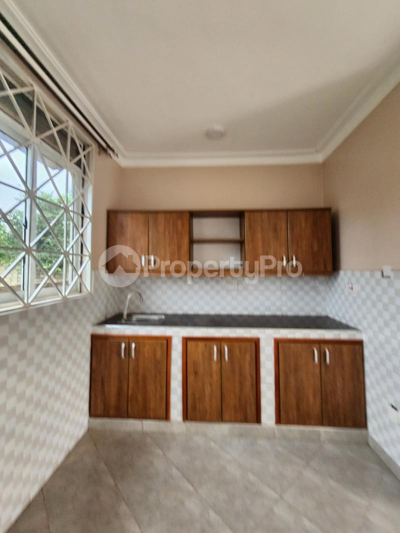 1 bedroom mini flat  Apartment for rent Kasalina nabooze road Makindye Kampala Central - 2