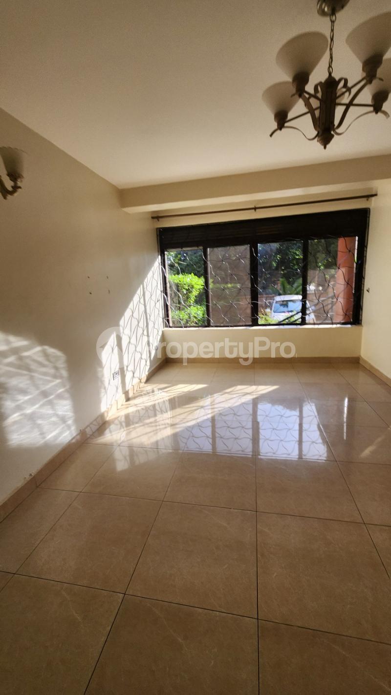 2 bedroom Apartment for rent Bukasa road Makindye Kampala Central - 4