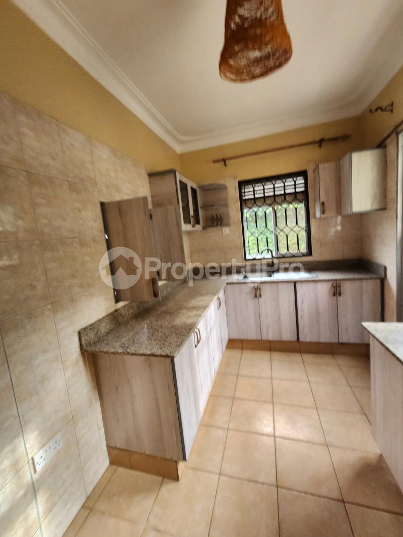 3 bedroom Villa for rent Mitaala road  Kansanga Kampala Central - 1