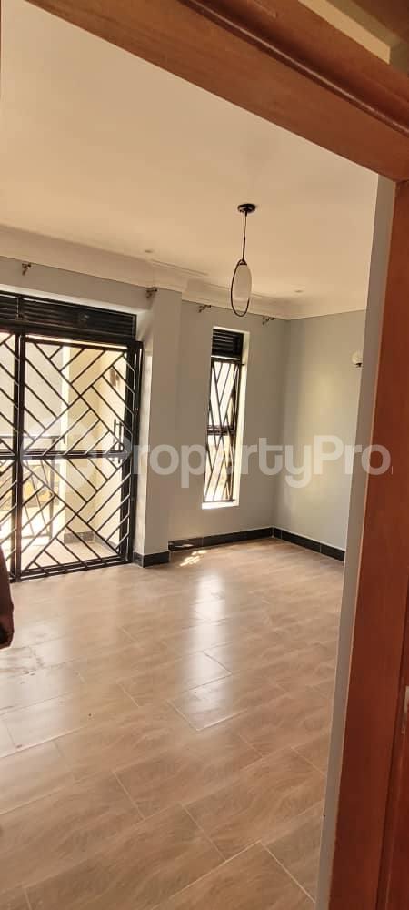 1 bedroom mini flat  Apartment Block Apartment for rent Naalya road Kampala Central - 6