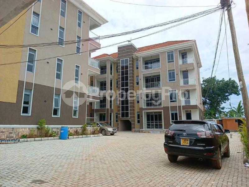 2 bedroom Apartment Block Apartment for rent Naalya road Wakiso Central - 3