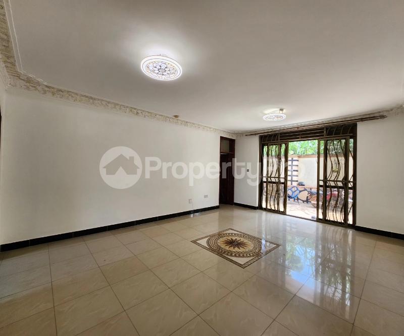 2 bedroom Apartment Block Apartment for rent Naalya road Kampala Central - 8