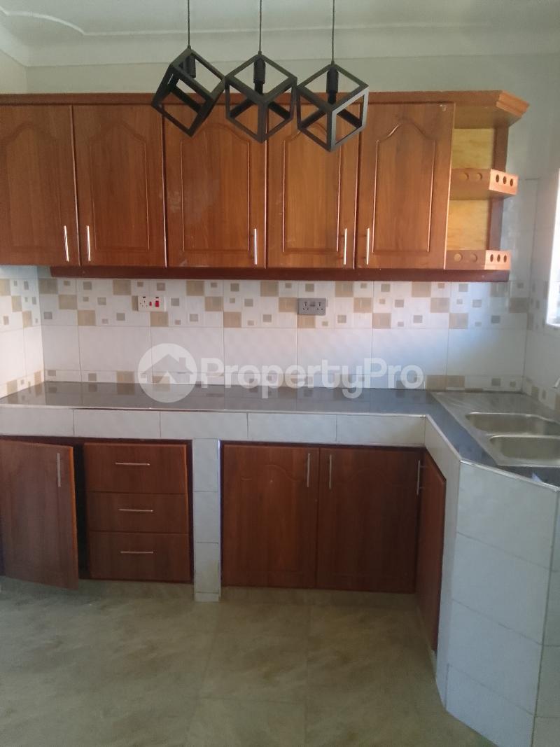 2 bedroom Apartment Block Apartment for rent naalya road Wakiso Central - 5