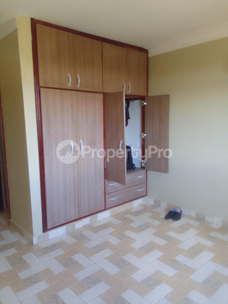 2 bedroom Apartment Block Apartment for rent naalya road Wakiso Central - 9