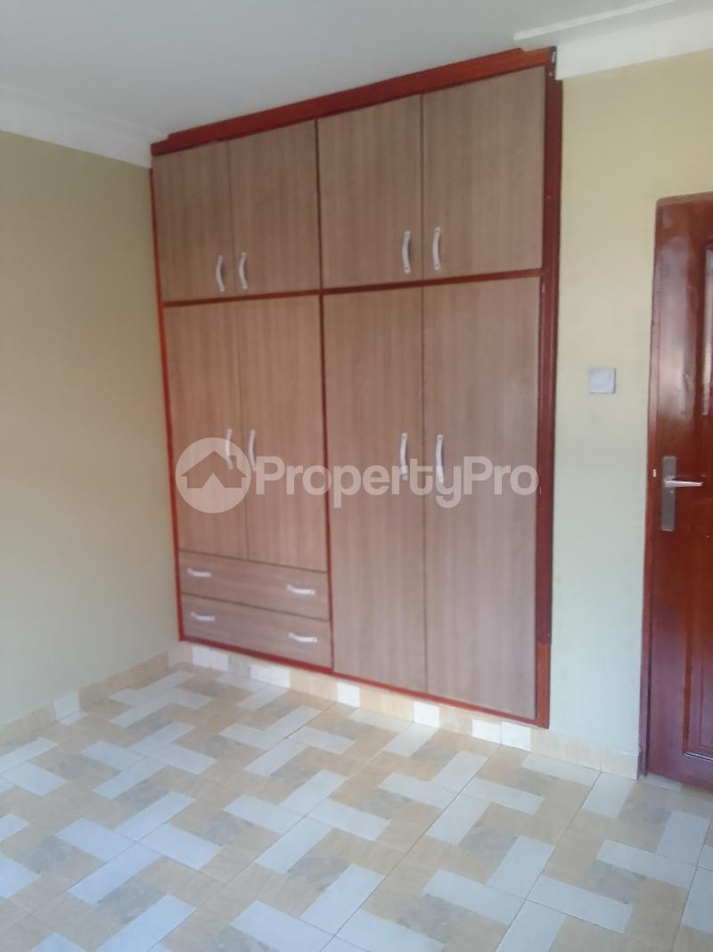 2 bedroom Apartment Block Apartment for rent naalya road Wakiso Central - 3