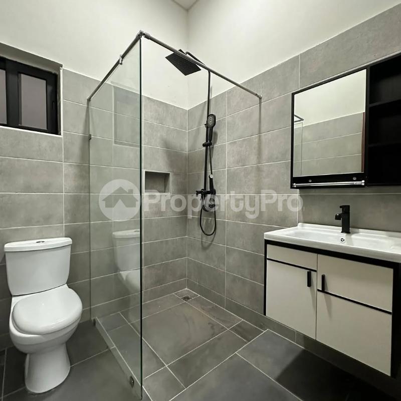 2 bedroom Apartment Block Apartment for rent Naalya road  Nakawa Kampala Central - 3