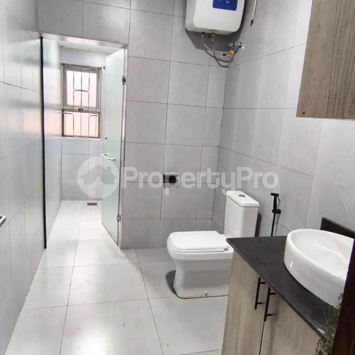 3 bedroom Apartment Block Apartment for rent Naalya road Kampala Central - 0