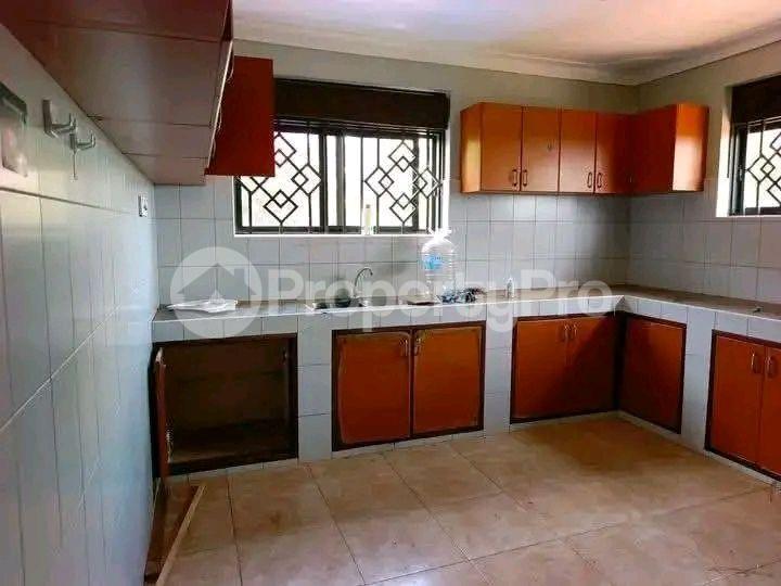 3 bedroom Apartment Block Apartment for rent Naalya road Kampala Central - 0