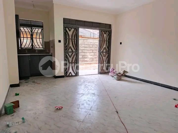 1 bedroom mini flat  Bungalow Apartment for sale Naalya road  Kampala Central Kampala Central - 7