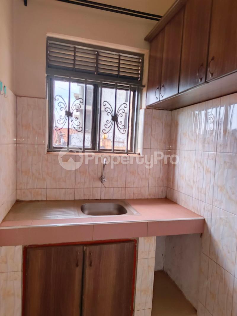1 bedroom mini flat  Bungalow Apartment for rent Naalya road  Kampala Central - 9