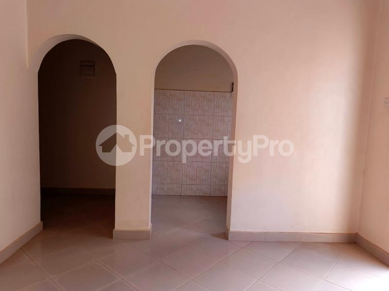 1 bedroom mini flat  Bungalow Apartment for rent Naalya road  Kampala Central - 7