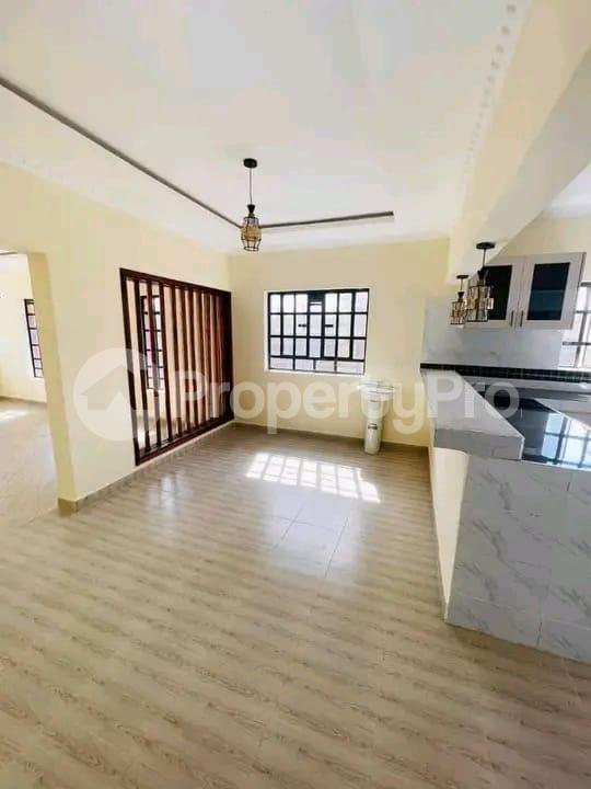 2 bedroom Bungalow Houses for rent Nairobi West Nairobi West Nairobi