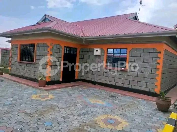 2 bedroom Bungalow Houses for rent Nairobi West Nairobi (PID 3AHEU