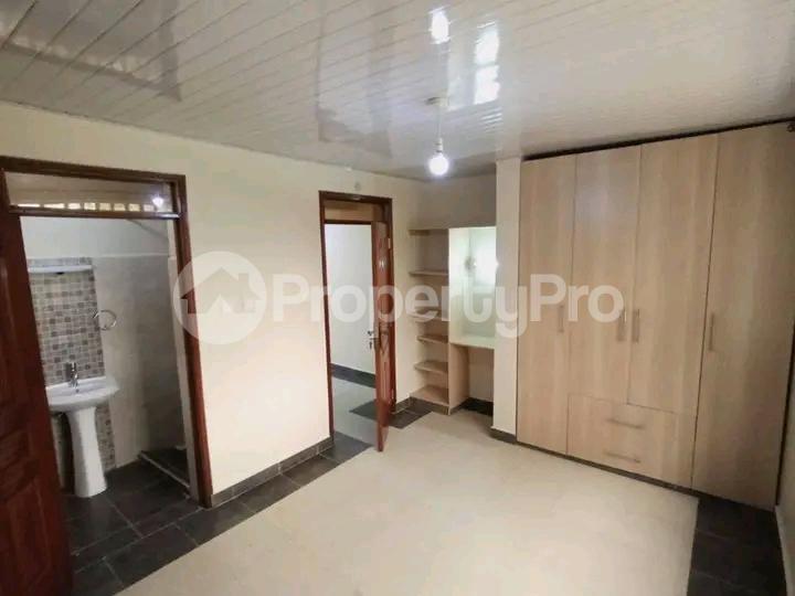 2 bedroom Bungalow Houses for rent Nairobi west Nairobi West Nairobi