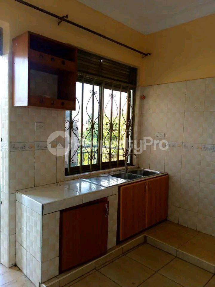 2 bedroom Bungalow Apartment for rent Najjera road Wakiso Central - 3