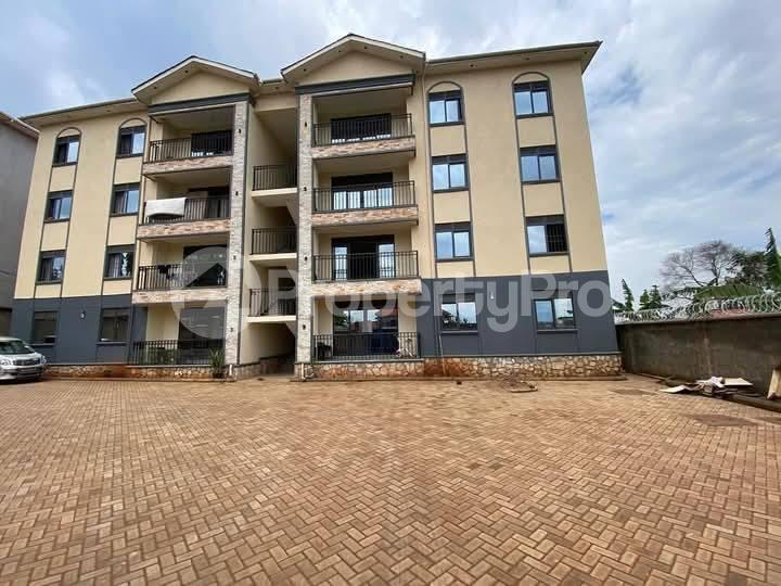 3 bedroom Apartment Block Apartment for rent Najjera road Wakiso Central - 3