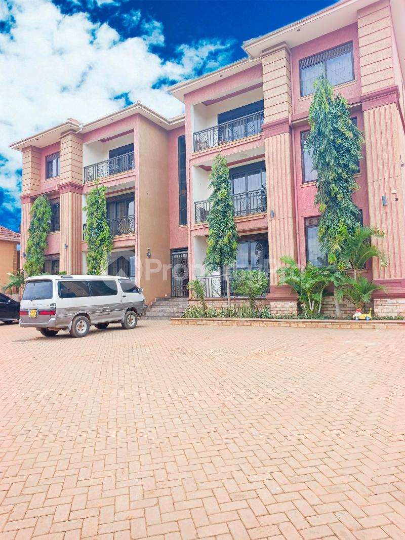 3 bedroom Apartment Block Apartment for rent Najjera road Wakiso Central - 1